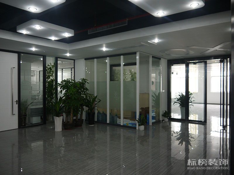 深圳廠房裝修，無塵車間裝修，深圳裝飾，深圳辦公室裝修